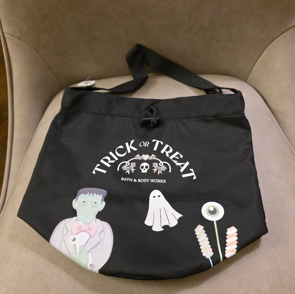 Bath & Body Works Trick or Treat Bag Cosmetic BBW Halloween Christmas Gift